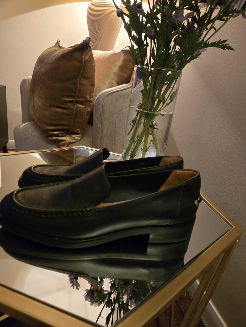 Everlane Black Leather Slip-On Loafers - Picture 2 of 5